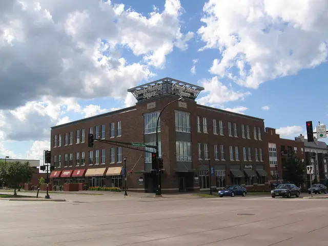 Burnsville, United States