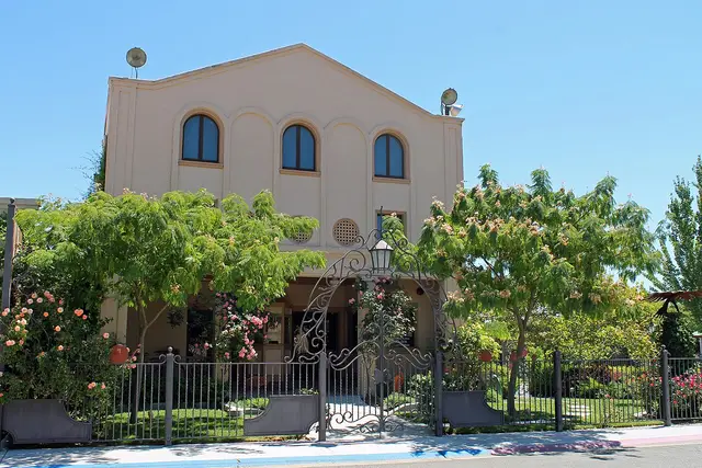 Elk Grove, United States