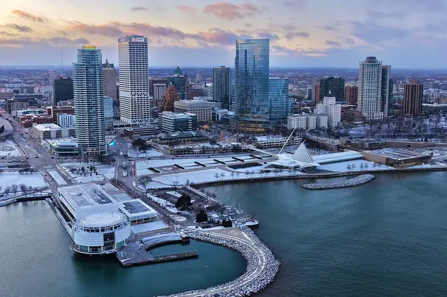 Flights From Milwaukee To Long Beach
