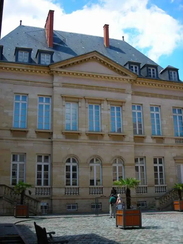 Asnières-sur-Seine, France