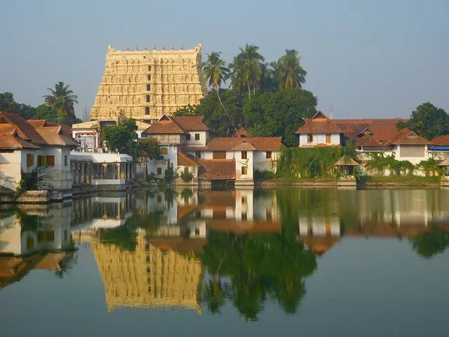 Flights From Tbilisi To Thiruvananthapuram